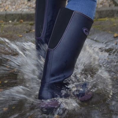 Deal Alert - Grubs Safety Wellington Boots