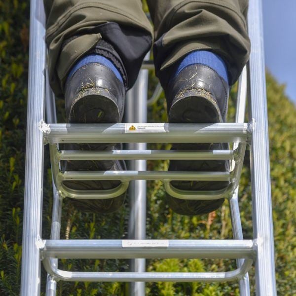 Hendon Tripod Ladder with Platform