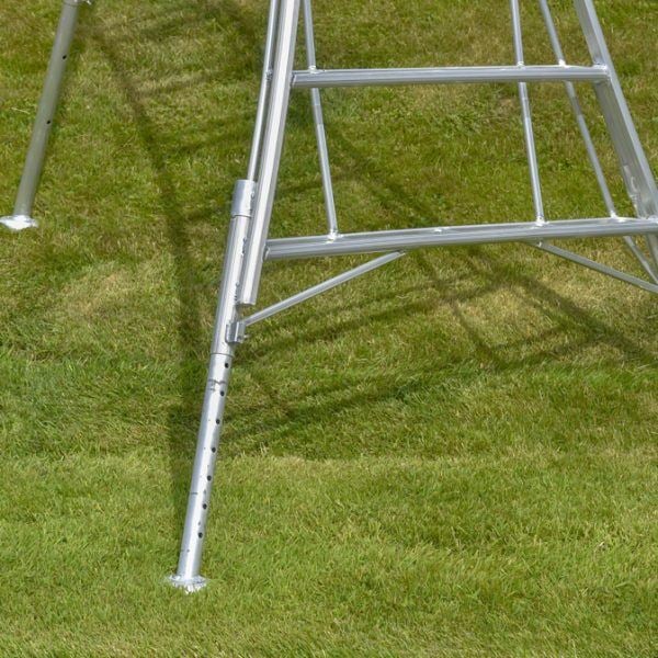 Hendon Adjustable Tripod Fruit Ladder